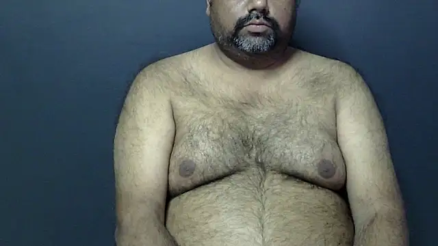 Snapshot of hairysubcub_70 chatting on March 5, 2025, 9:49 am hairysubcub 70 online show from March 5, 2025, 9:49 am