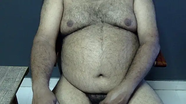 Snapshot of hairysubcub_70 chatting on March 18, 2025, 10:39 am hairysubcub 70 online show from March 18, 2025, 10:39 am