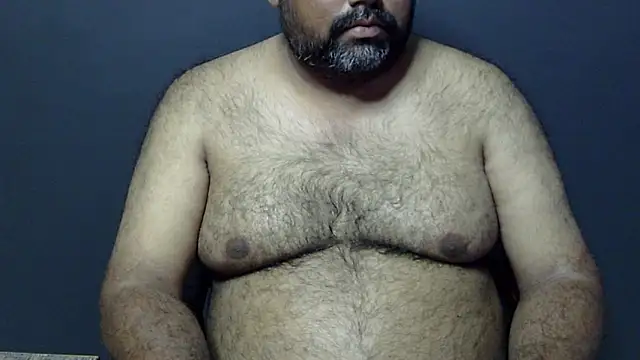 Snapshot of hairysubcub_70 chatting on March 16, 2025, 9:49 am hairysubcub 70 online show from March 16, 2025, 9:49 am