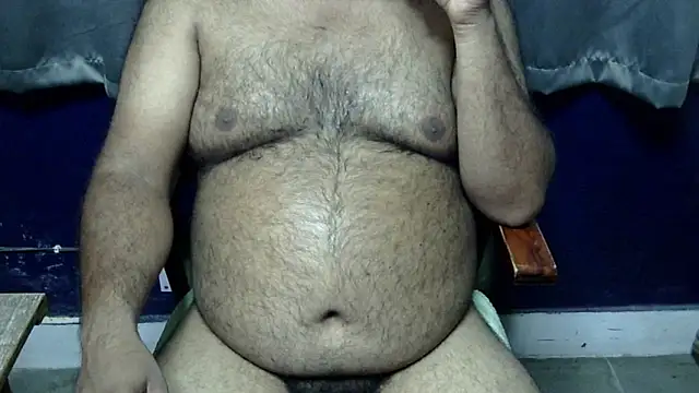 hairysubcub 70 online show from May 25, 2026, 4:23 am