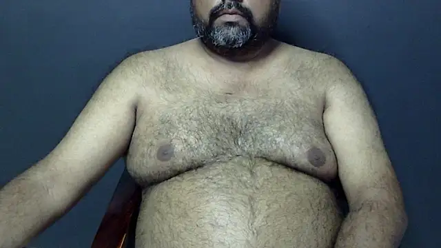 Snapshot of hairysubcub_70 chatting on March 21, 2025, 9:56 am hairysubcub 70 online show from March 21, 2025, 9:56 am