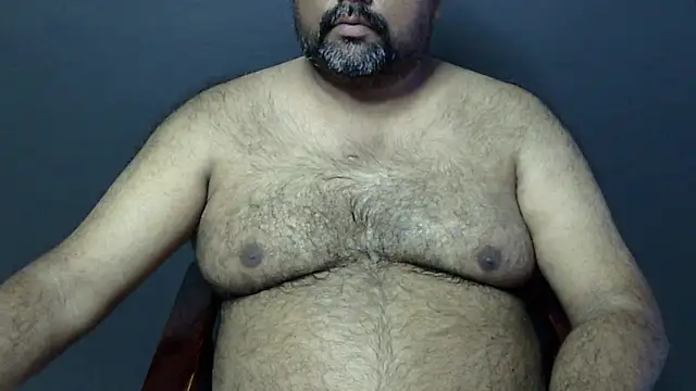 Snapshot of hairysubcub_70 chatting on March 10, 2025, 6:05 am hairysubcub 70 online show from March 10, 2025, 6:05 am