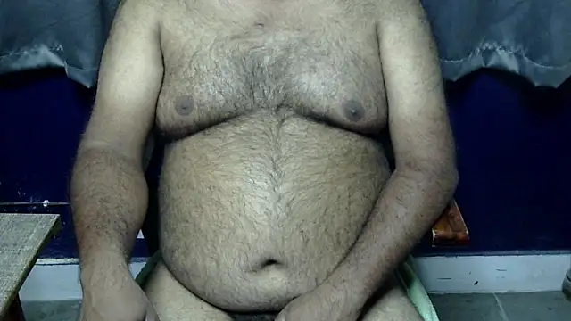 hairysubcub 70 online show from May 10, 2026, 3:32 am