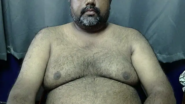 Snapshot of hairysubcub_70 chatting on September 30, 2025, 8:31 am hairysubcub 70 online show from September 30, 2025, 8:31 am