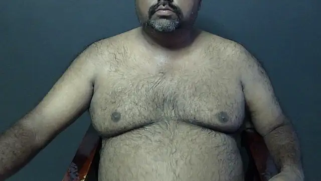 Snapshot of hairysubcub_70 chatting on September 15, 2025, 7:31 am hairysubcub 70 online show from September 15, 2025, 7:31 am