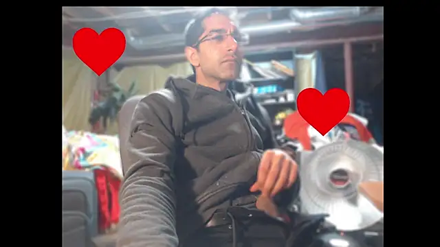 Snapshot of Gsmile1 chatting on February 27, 2025, 12:25 am Gsmile1 online show from February 27, 2025, 12:25 am