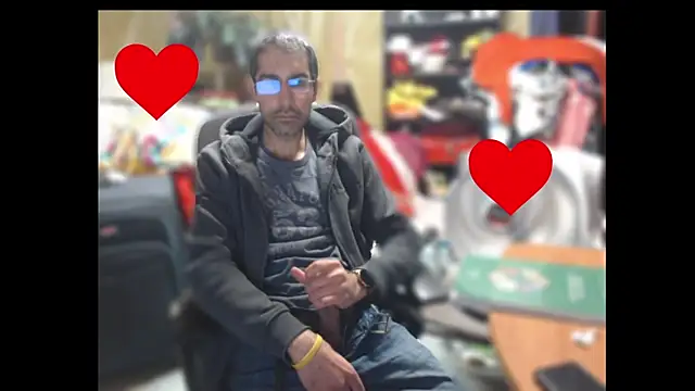 Snapshot of Gsmile1 chatting on January 29, 2025, 12:54 am Gsmile1 online show from January 29, 2025, 12:54 am