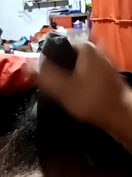 Gerardo31017 online show from December 1, 2025, 6:36 am