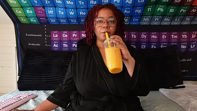 -khayaparker online show from April 13, 2026, 7:51 pm