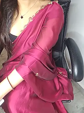 Snapshot of aliyaah_singh chatting on May 21, 2026, 6:16 pm aliyaah singh online show from May 21, 2026, 6:16 pm
