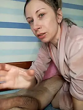 Snapshot of MissisMilk chatting on February 7, 2026, 1:08 pm MissisMilk online show from February 7, 2026, 1:08 pm