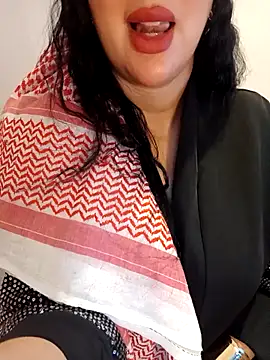 Snapshot of Queen_sousou chatting on October 23, 2025, 9:46 pm Queen sousou online show from October 23, 2025, 9:46 pm