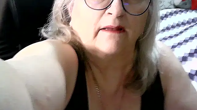 Snapshot of LolkaAlyss chatting on March 12, 2025, 1:47 am LolkaAlyss online show from March 12, 2025, 1:47 am