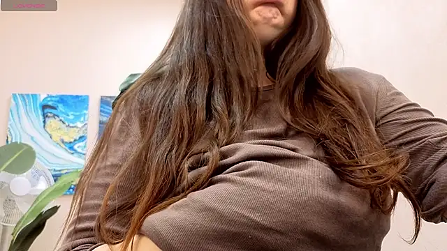 BattyMoll online show from October 26, 2025, 3:34 pm