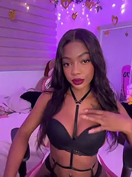 Snapshot of Vane_Rossee chatting on February 12, 2026, 10:53 pm Vane Rossee online show from February 12, 2026, 10:53 pm