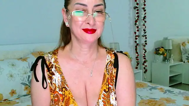 Snapshot of Tyana40 chatting on March 25, 2026, 2:12 am Tyana40 online show from March 25, 2026, 2:12 am