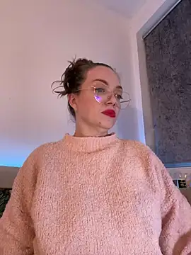 FemDom RubyKnightXXO online show from March 22, 2025, 9:42 pm