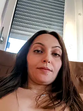 Katze22 online show from July 12, 2026, 11:11 am