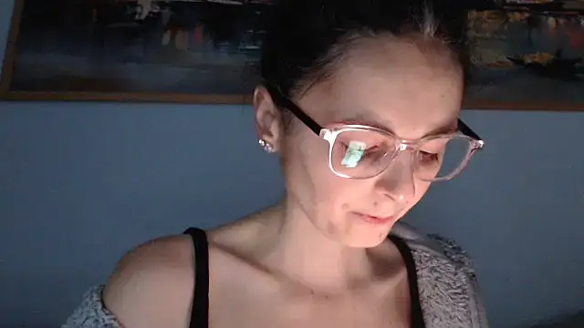 Snapshot of cleophee chatting on March 26, 2026, 6:33 am cleophee online show from March 26, 2026, 6:33 am