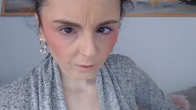 Snapshot of cleophee chatting on March 23, 2026, 6:57 am cleophee online show from March 23, 2026, 6:57 am