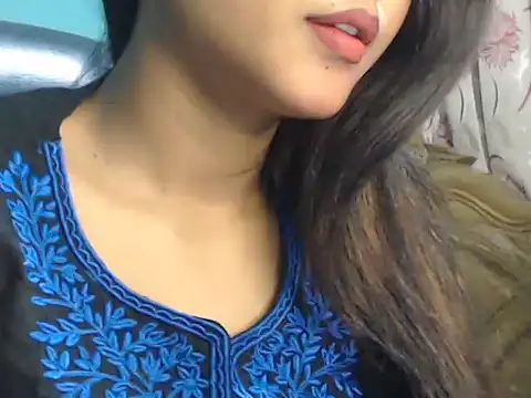 NancyRuvi online show from February 28, 2025, 3:04 pm