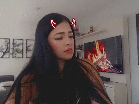 Aleska  Bell online show from September 15, 2025, 3:01 pm