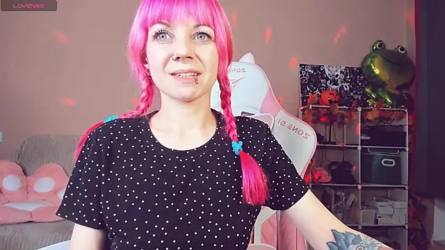 AmyRose6969 online show from October 18, 2025, 8:33 pm