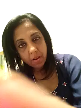 Snapshot of Mahi4luv chatting on September 10, 2025, 10:31 pm Mahi4luv online show from September 10, 2025, 10:31 pm