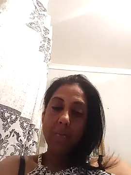 Snapshot of Mahi4luv chatting on September 11, 2025, 11:16 pm Mahi4luv online show from September 11, 2025, 11:16 pm