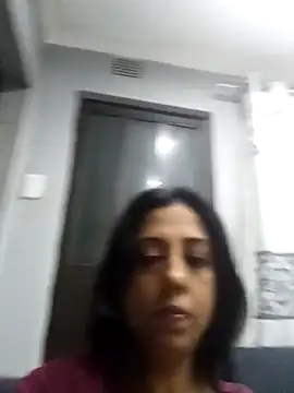 Snapshot of Mahi4luv chatting on February 11, 2025, 9:46 pm Mahi4luv online show from February 11, 2025, 9:46 pm