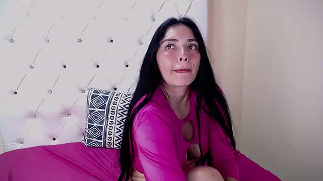 Snapshot of Ana_Girl_Nasty chatting on September 9, 2025, 3:54 pm Ana Girl Nasty online show from September 9, 2025, 3:54 pm