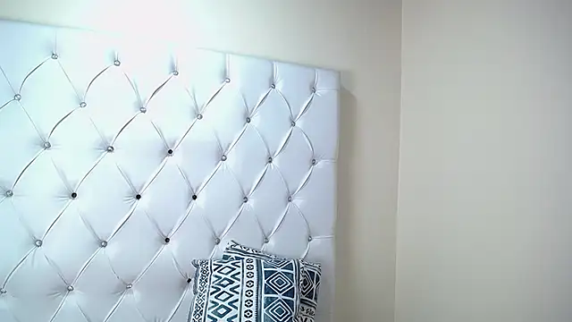 Snapshot of Ana_Girl_Nasty chatting on February 22, 2025, 3:47 pm Ana Girl Nasty online show from February 22, 2025, 3:47 pm