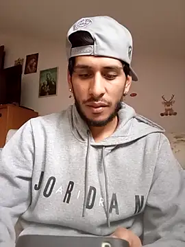 sexcampene online show from December 1, 2025, 1:34 pm