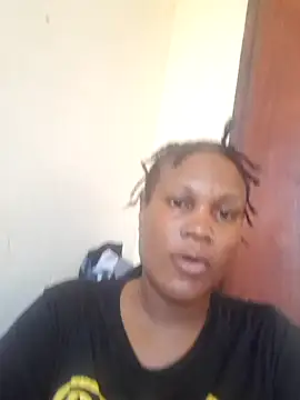 Snapshot of Mrsanaconda chatting on April 3, 2026, 7:04 am Mrsanaconda online show from April 3, 2026, 7:04 am