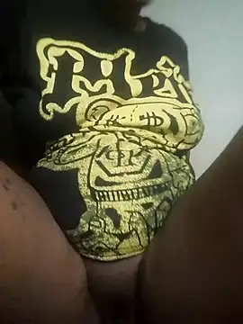 Snapshot of Mrsanaconda chatting on April 1, 2026, 5:54 pm Mrsanaconda online show from April 1, 2026, 5:54 pm