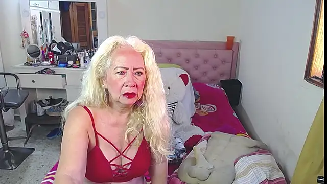 lucy belle bm online show from June 11, 2026, 2:36 pm