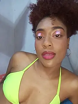 Snapshot of thaimy_ chatting on December 2, 2025, 2:34 am thaimy online show from December 2, 2025, 2:34 am