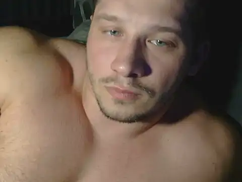 LionEdwin online show from March 25, 2026, 4:39 pm