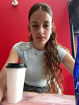 Snapshot of alana15 chatting on May 2, 2026, 5:18 pm alana15 online show from May 2, 2026, 5:18 pm