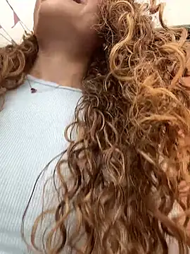 Snapshot of alana15 chatting on April 2, 2026, 9:10 pm alana15 online show from April 2, 2026, 9:10 pm