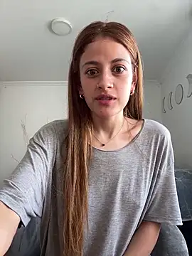 Snapshot of alana15 chatting on April 21, 2026, 3:07 pm alana15 online show from April 21, 2026, 3:07 pm