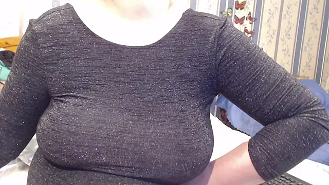 AMARILLIS online show from November 19, 2025, 10:43 pm