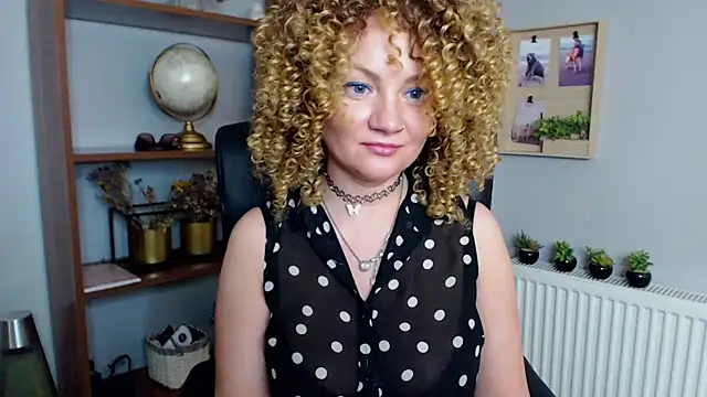 Snapshot of KayaMagic chatting on March 20, 2025, 6:31 pm KayaMagic online show from March 20, 2025, 6:31 pm