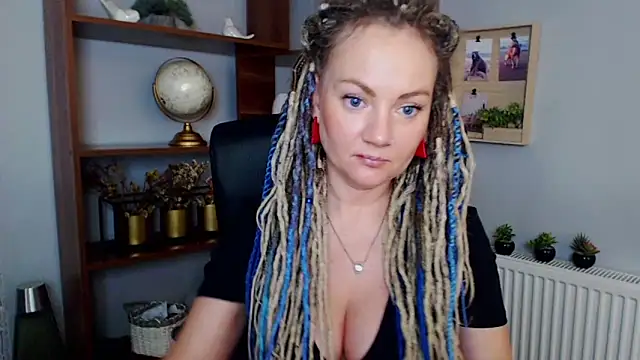 Snapshot of KayaMagic chatting on February 27, 2025, 4:54 pm KayaMagic online show from February 27, 2025, 4:54 pm