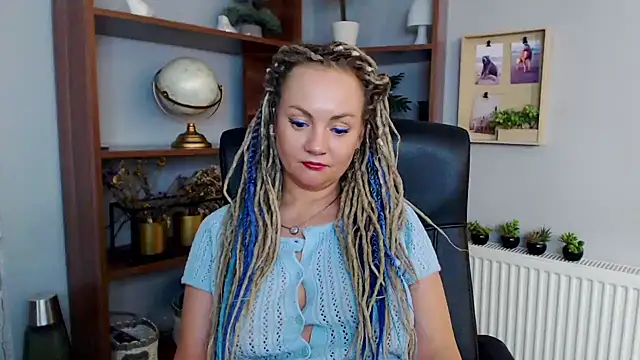 Snapshot of KayaMagic chatting on January 8, 2025, 7:13 pm KayaMagic online show from January 8, 2025, 7:13 pm