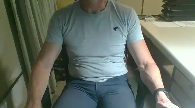 mariohurt101 online show from February 24, 2025, 9:30 pm