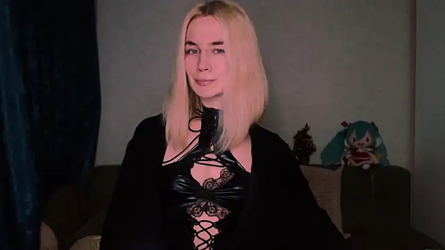 Snapshot of xxxcharismaaa chatting on February 8, 2025, 8:21 pm xxxcharismaaa online show from February 8, 2025, 8:21 pm