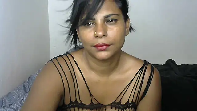 sunshinelady  online show from March 22, 2025, 6:03 pm