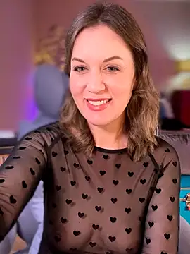 Snapshot of MaiseKnox chatting on March 21, 2026, 7:29 pm MaiseKnox online show from March 21, 2026, 7:29 pm