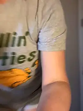 MaiseKnox online show from February 28, 2026, 9:47 pm